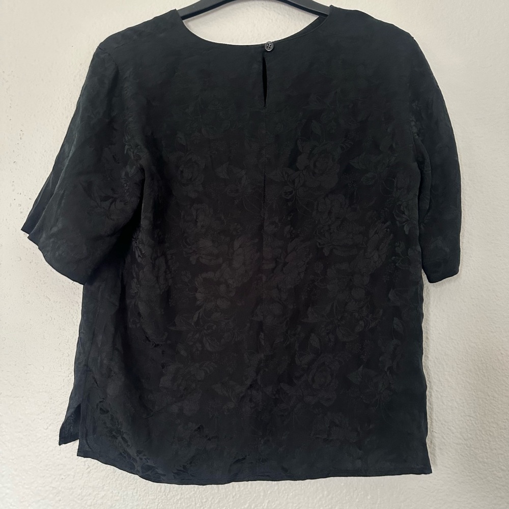 Nordstrom 100% Silk Vintage Rose Shirt Short Sleeve Floral Black Shirt - Picture 2 of 4
